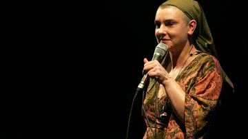 Sinead O’Connor durante apresentação - Getty Images