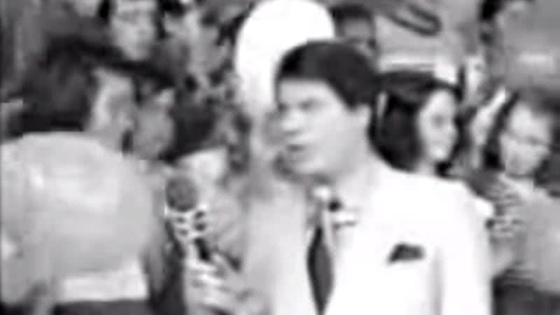 Silvio Santos e a garota que lhe fez a 'piada do bambu' - Reprodução/Vídeo