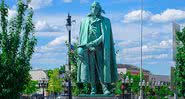 Imagem da estátua de William Shepard no Massachusetts, EUA - Divulgação