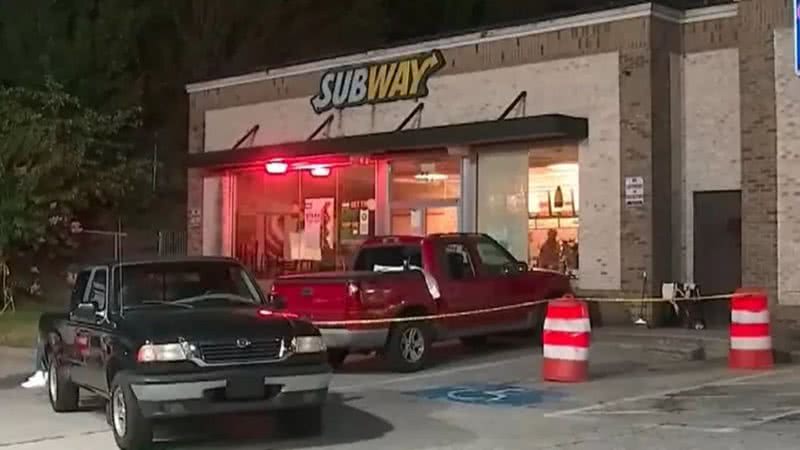 Unidade do Subway onde o crime aconteceu em Atlanta, nos EUA - Divulgação/FOX5