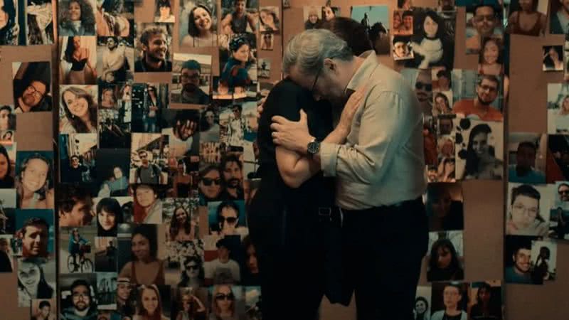 Cena de 'Todo Dia a Mesma Noite', nova série da Netflix sobre incêndio da Boate Kiss - Reprodução/Netflix