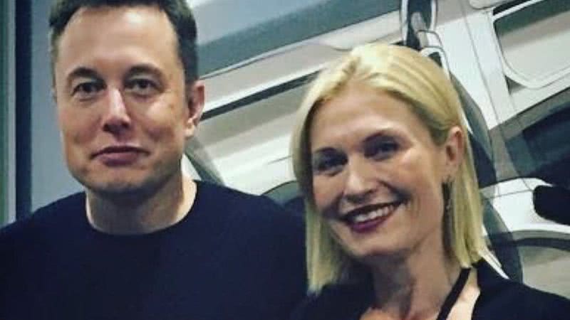 Elon junto da irmã Tosca em raro registro - Divulgação / Redes sociais