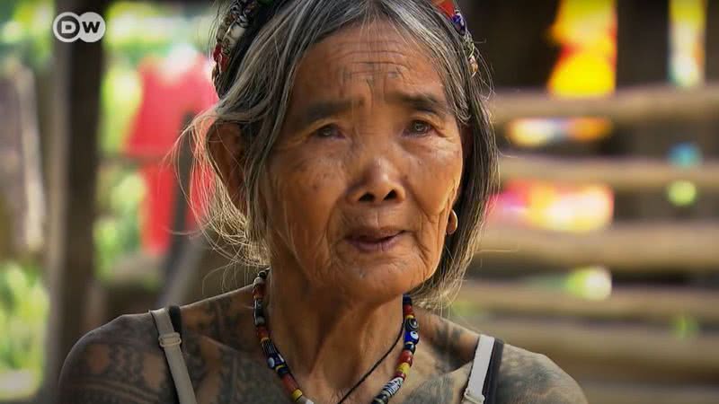 Trecho de documentário sobre Whang-Od - Divulgação/ Youtube/ DW Documentary