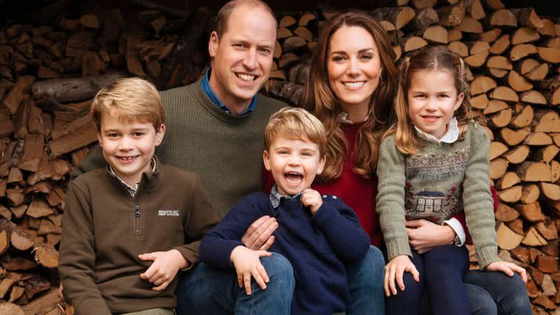 Príncipe William, Kate Middleton e seus três filhos - Divulgação/Instagram/Kensington Palace