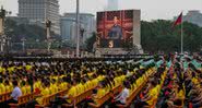 Xi Jinping durante discurso para milhares de chineses - Getty Images