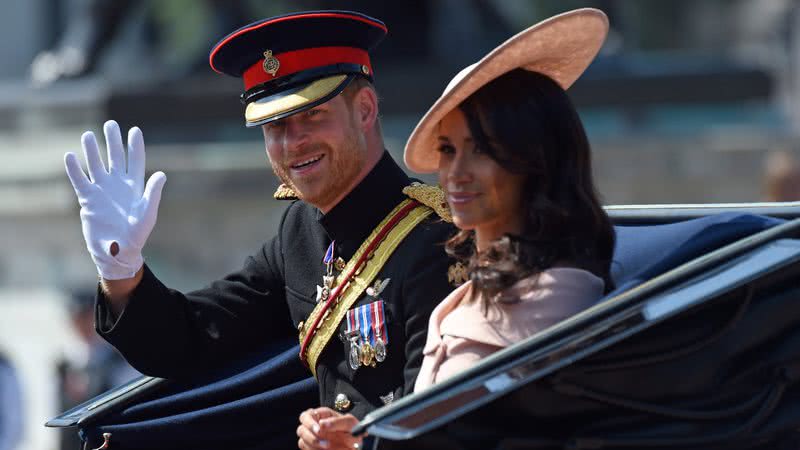 Harry e Megan durante o desfile Trooping the Colour em 2018 - Getty Images