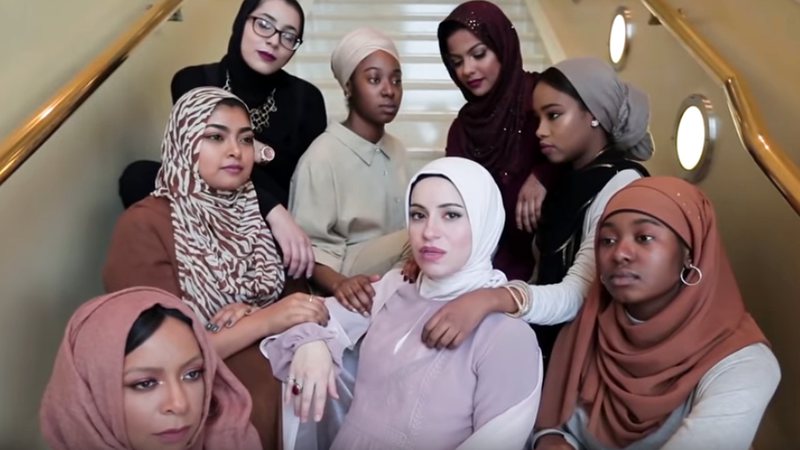 Trecho do videoclipe de Wrap My Hijab, da rapper Mona Haydar / Crédito: Reprodução