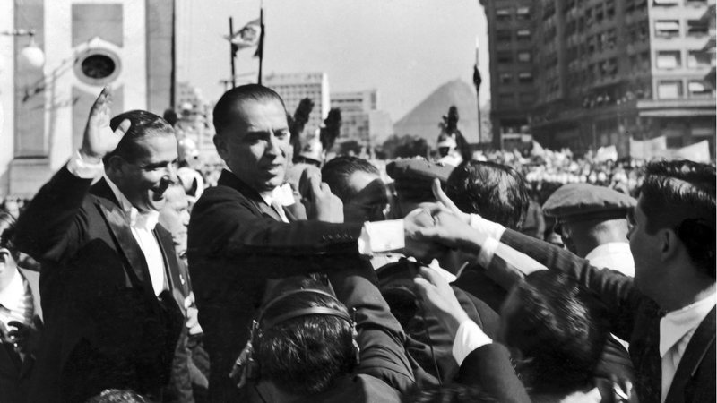 João Goulart e Juscelino Kubitschek no Rio de Janeiro, em 1965 - Getty Images