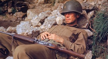 Soldado dormindo quando não acontecia absolutamente nada na Guerra dos 335 anos - Getty Images