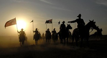 Representação da batalha de Bersebá, durante o aniversário do conflito - Getty Images