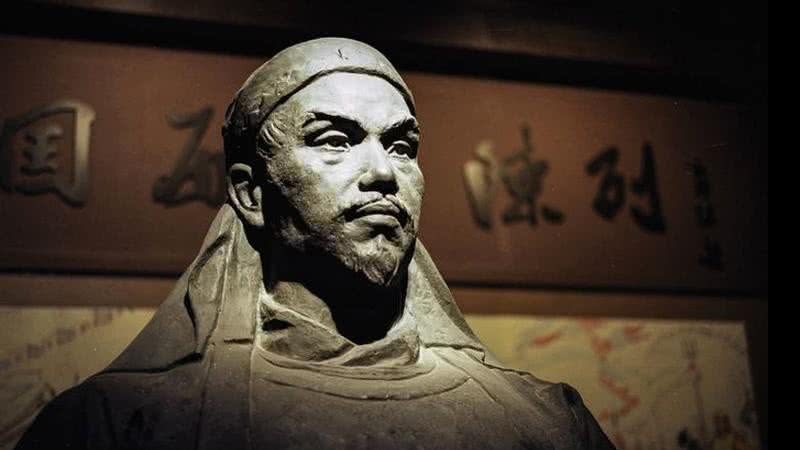 Estatua de Hong Xiuquan em Nanquim - Flickr