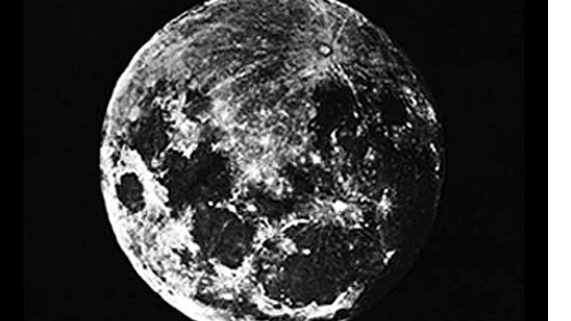 Primeira foto da lua, tirada em 1839 - Reprodução