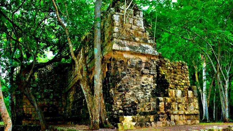 As ruínas do palácio maia - Divulgação/ Instituto Nacional de Antropologia e História (INAH)