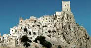 Imagem panorâmica da cidade de Craco - Wikimedia Commons / Idéfix