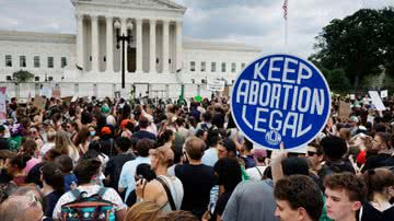 Protestos aconteceram hoje, 23, em frente a Suprema Corte - Getty Images