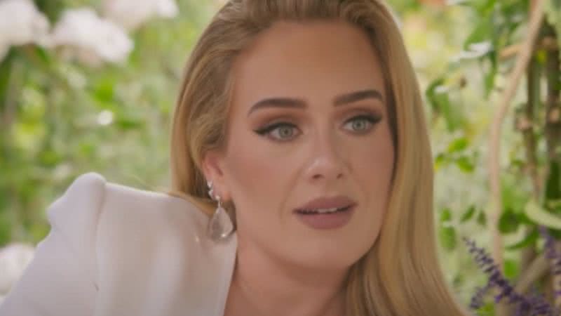 Adele em entrevista recente - Divulgação/ Youtube/ CBS Mornings