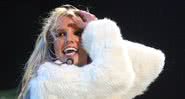 Britney Spears em apresentação, em 2003 - Getty Images