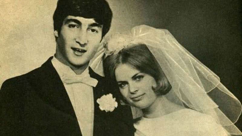 Divulgação - John Lennon e a primeira esposa, Cynthia Powell