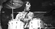 Keith Moon durante um concerto - Divulgação/Twitter/MichaelRees84/20.11.2020