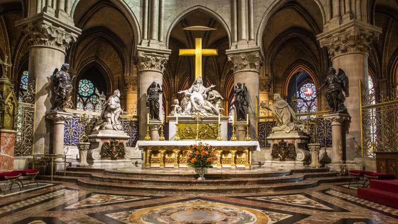 Altar-mor da Catedral de Notre-Dame - Getty Images