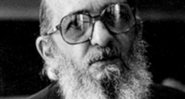 Foto de Paulo Freire - Wikimedia Commons