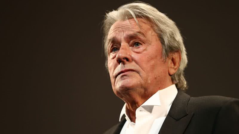 Fotografia de Alain Delon em festival de cinema de 2013 - Getty Images