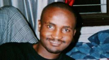 Foto do estudante africano Amadou Diallo - Wikimedia Commons