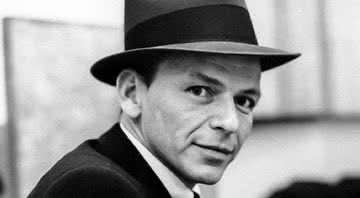 Fotografia de Frank Sinatra - Capitol Records/ Wikimedia Commons