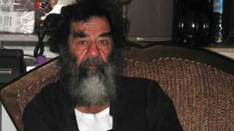 Saddam Hussein quando foi encontrado em 2003 - Getty Images