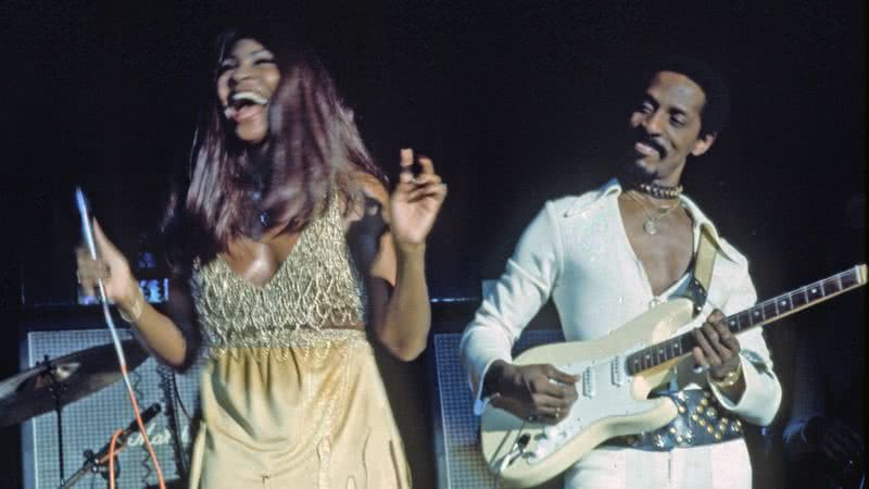 Foto antiga de Ike e Tina Turner - Wikimedia Commons