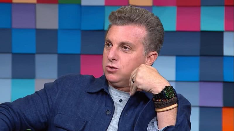 Luciano Huck durante o programa Papo de Segunda - Divulgação/ Vídeo/ Canal GNT