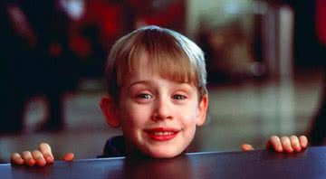 Macaulay Culkin para o filme Esqueceram de Mim (1990) - Divulgação/FOX