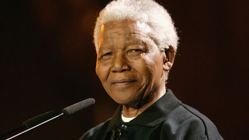 Fotografia de Nelson Mandela durante discurso - Getty Images