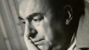 O poeta Pablo Neruda/ Crédito: Domínio Público - Domínio Público