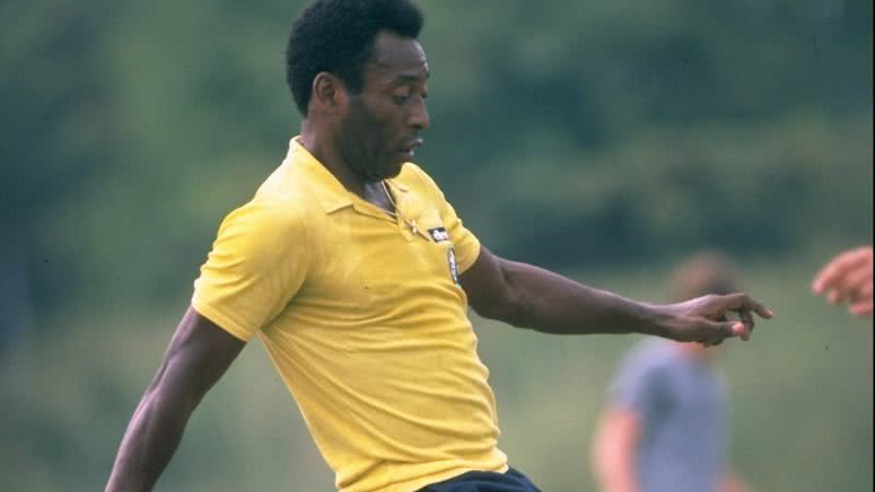 Pelé em campo - Getty Images