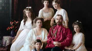 Família imperial Romanov em imagem colorizada - Divulgação/ Klimbim