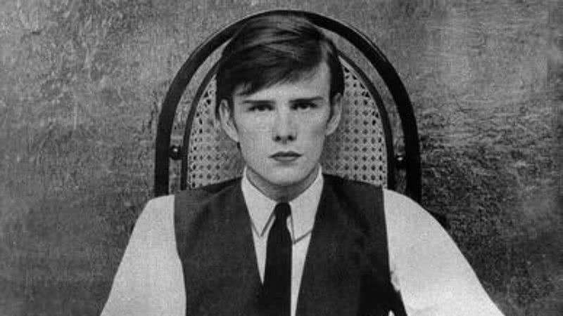 Stuart Sutcliffe em 1961 - Wikimedia Commons