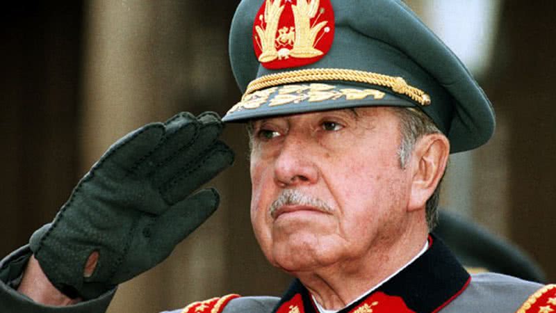 Augusto Pinochet em aparição pública - Getty Images