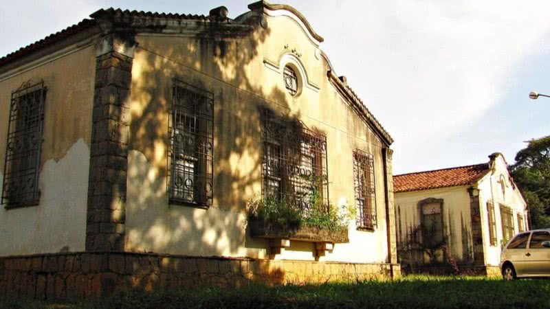 Detalhe do Complexo Hospitalar Juquery - RonanW Humberto do Lago Müller, via Wikimedia Commons