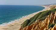 Praia em Portugal - Wikimedia Commons