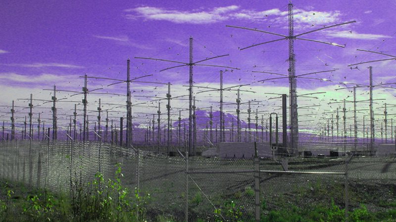 Antenas do Projeto HAARP - Wikimedia Commons