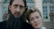 Personagens de Rasputin e Alexandra na série Os Últimos Czares (2019) - Divulgação/Netflix