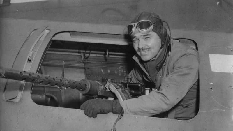 Fotografia de Clark Gable durante a Segunda Guerra - Divulgação/American Air Museum