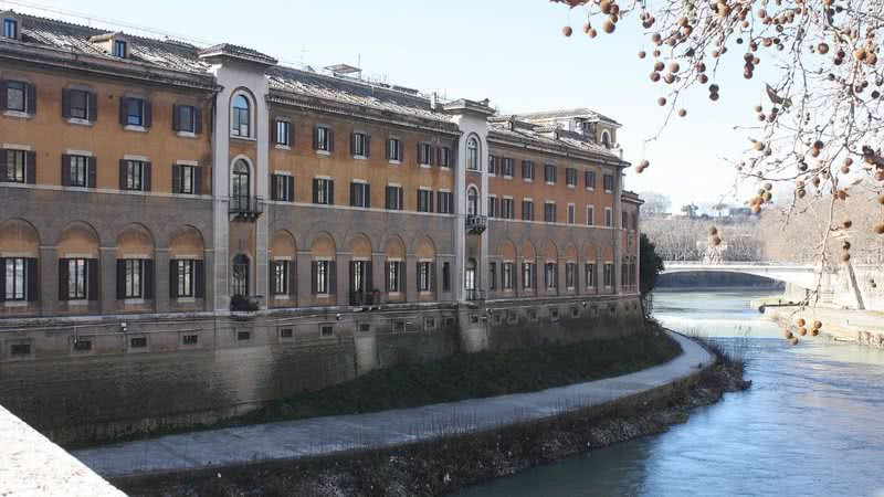 O hospital Fatebenefratelli, epicentro da doença falsa - Wikimedia Commons