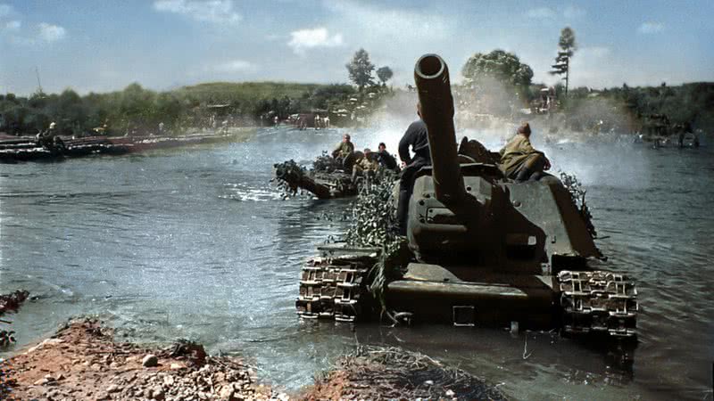 Tanque de destruição soviético usado na Segunda Guerra - Divulgação/Klimblim