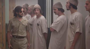 Cena do filme Stanford Prision Experiment (2015) - IFC Films