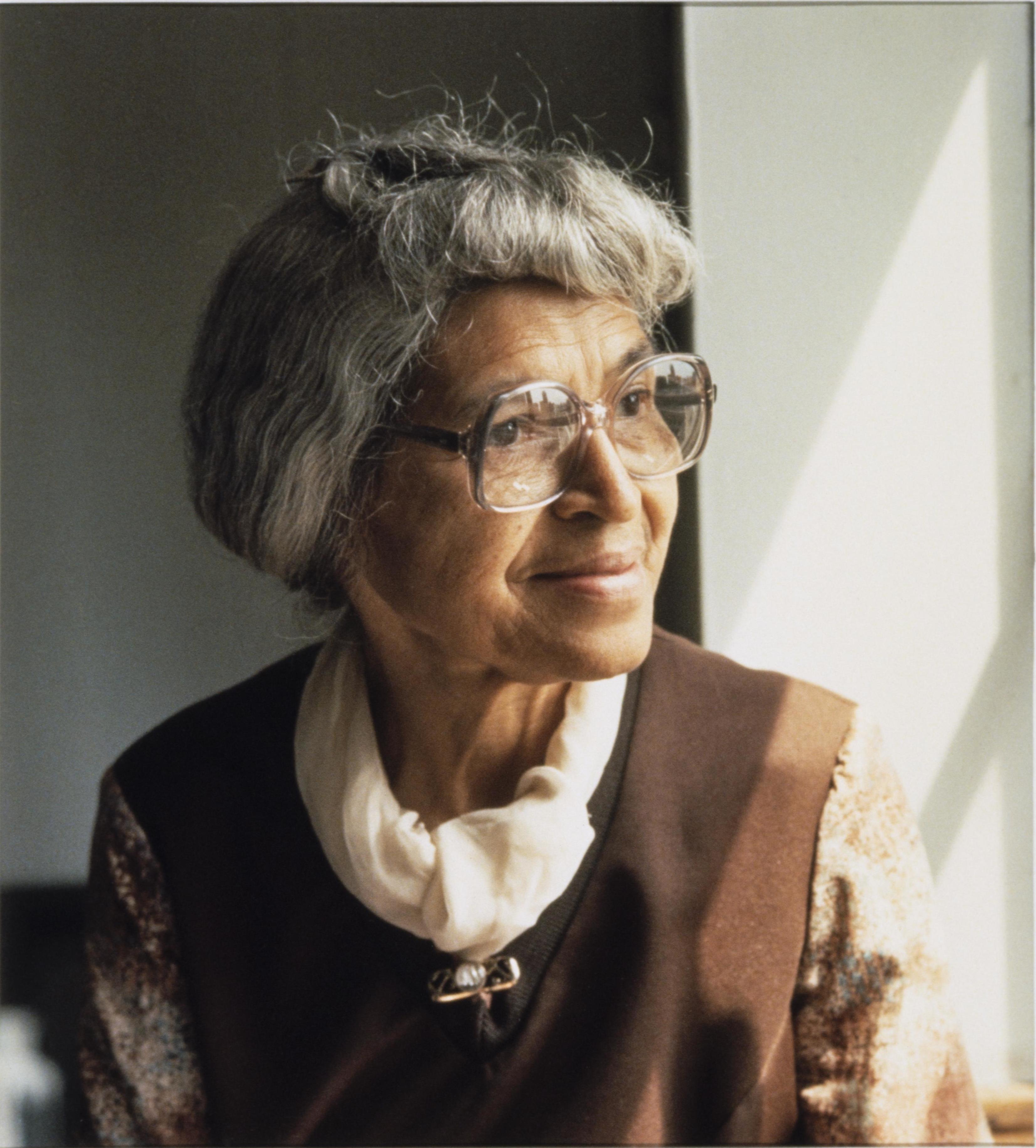 Retrato de Rosa Parks - Crédito: Schlesinger Library, RIAS, Harvard University / Wikimedia Commons