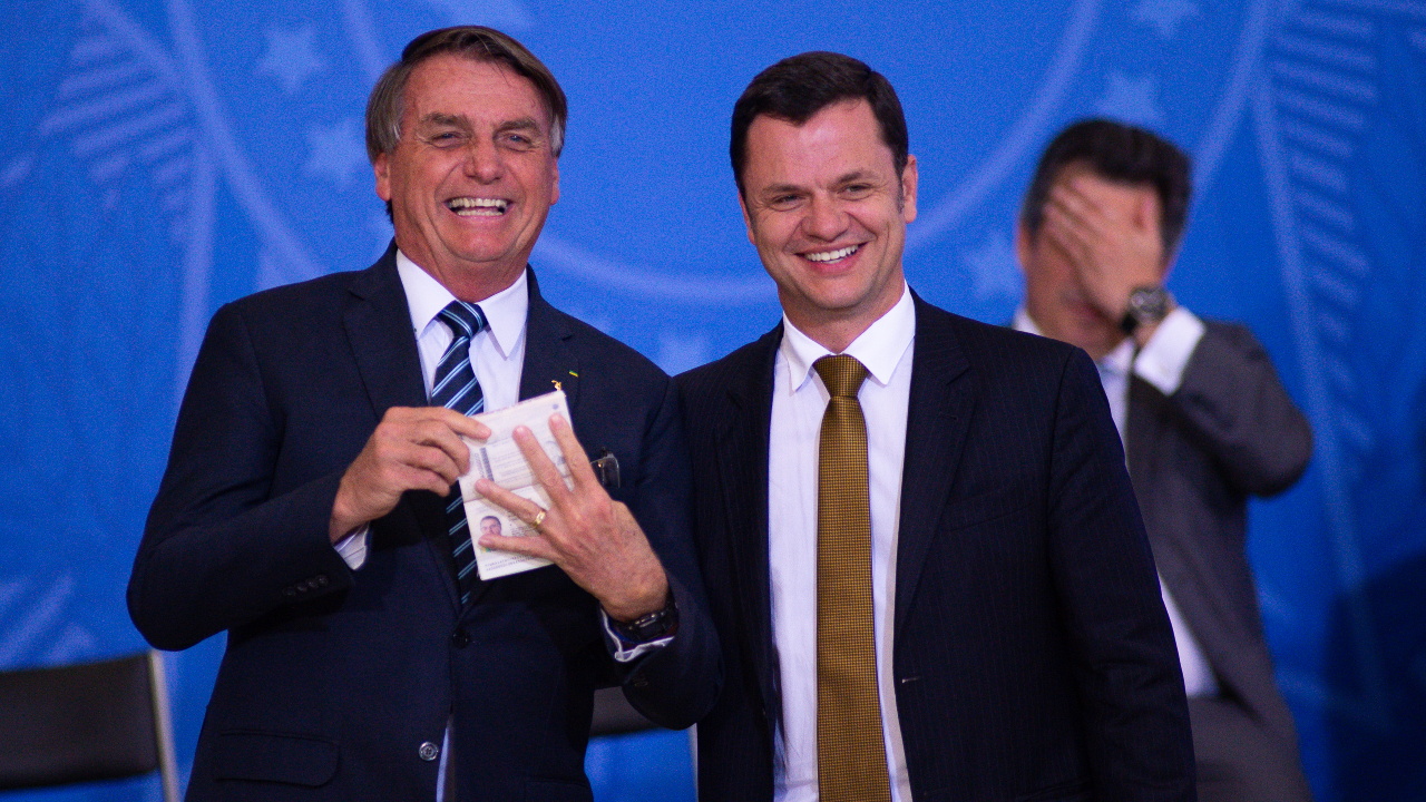 Jair Bolsonaro e Anderson Torres, respectivamente