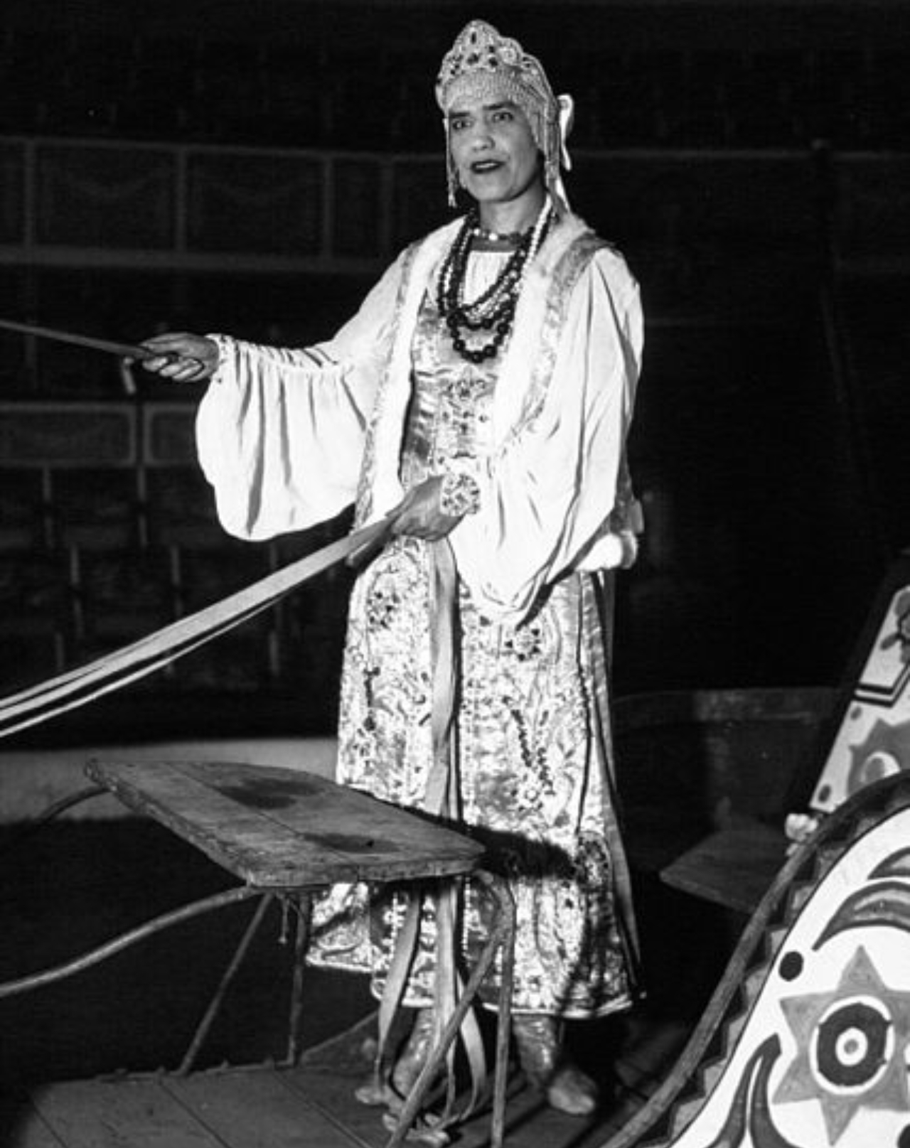 Maria Rasputin na época em que trabalhava no circo