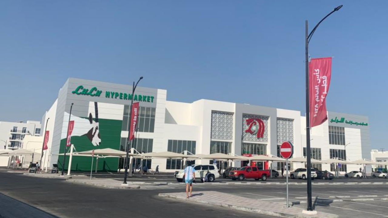 Supermercado que funciona 24 horas por dia próximo aos Barwa